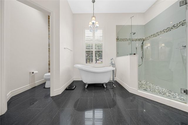 2016 WHITFIELD LANE, Orlando, FL 32835