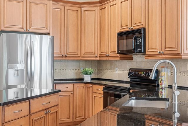 2016 WHITFIELD LANE, Orlando, FL 32835
