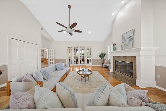 2016 WHITFIELD LANE, Orlando, FL 32835
