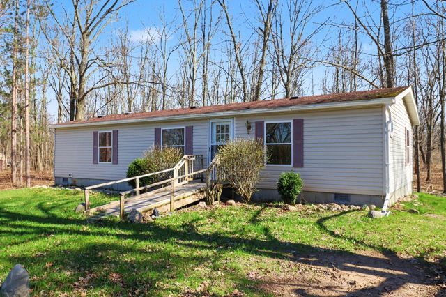 5238 Tilmann Lane, Weidman, MI 48893
