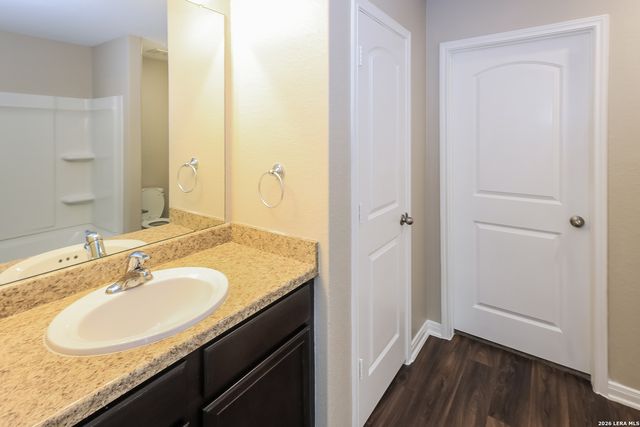 12242 Commander, San Antonio, TX 78252