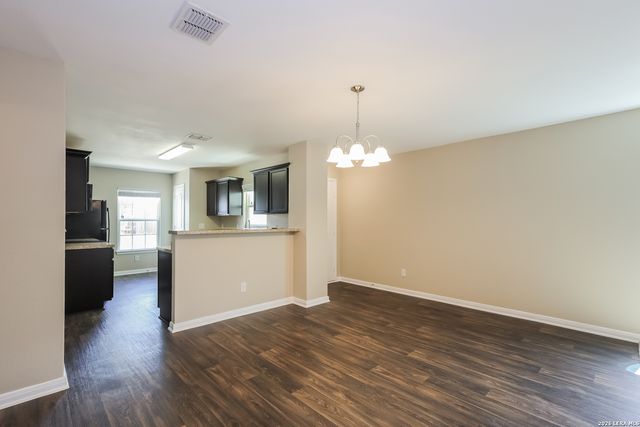 12242 Commander, San Antonio, TX 78252