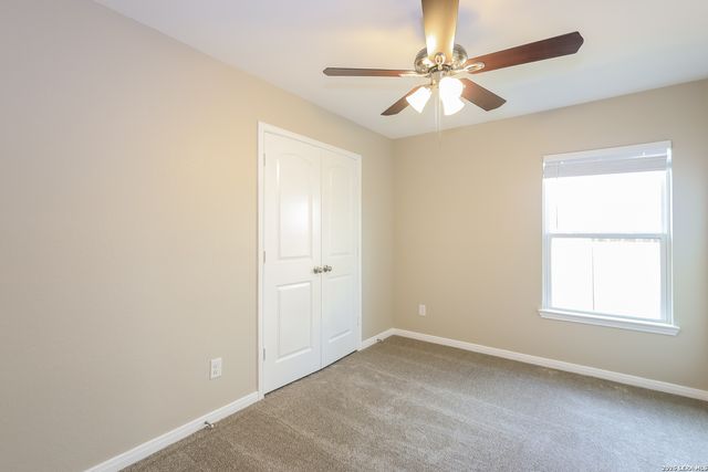 12242 Commander, San Antonio, TX 78252