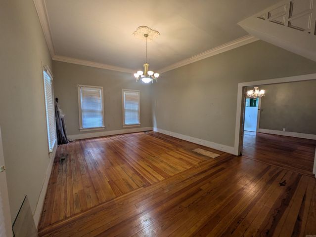 602 Avenue 2 NE, Atkins, AR 72823