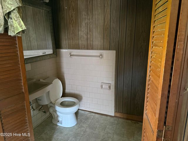 1207 Harrington Street, Washington, NC 27889