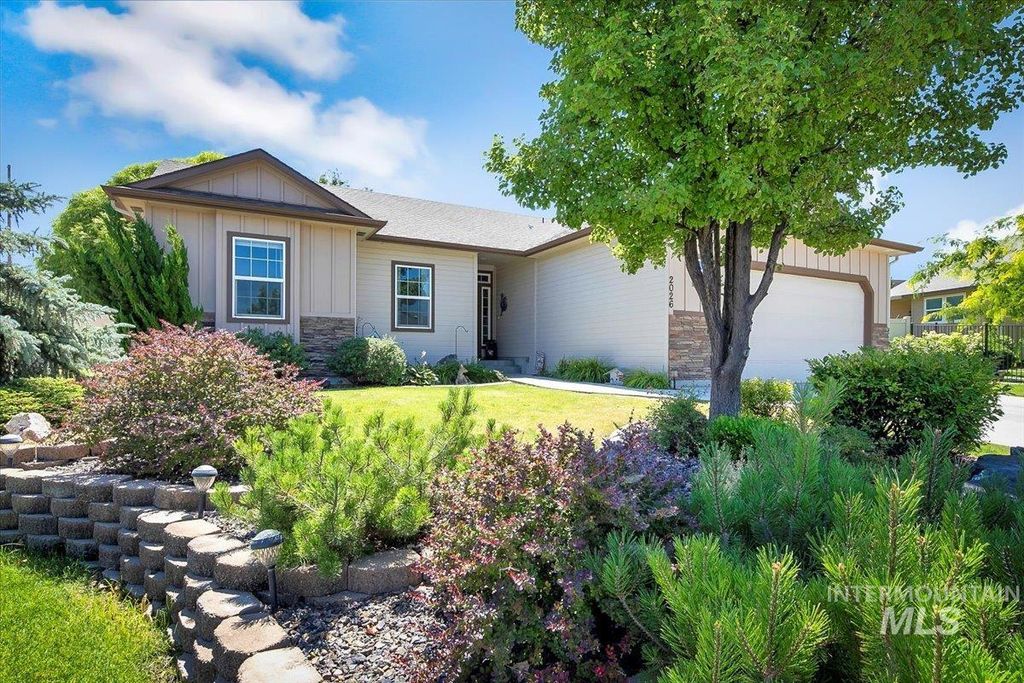 2026 S Sandcrest Loop, Nampa, ID 83686
