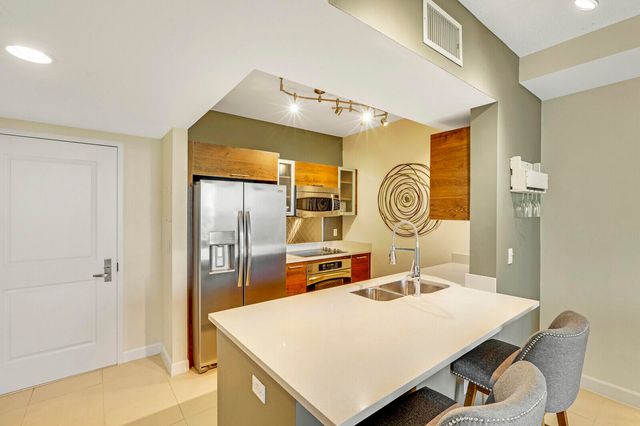 480 Hibiscus Street 803, West Palm Beach, FL 33401