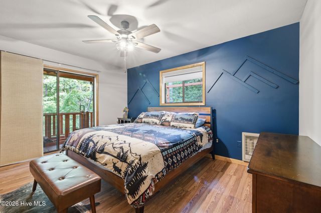 221 Chatto Loop, Murphy, NC 28906