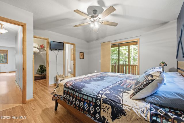 221 Chatto Loop, Murphy, NC 28906