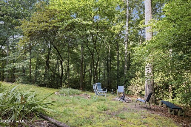 221 Chatto Loop, Murphy, NC 28906