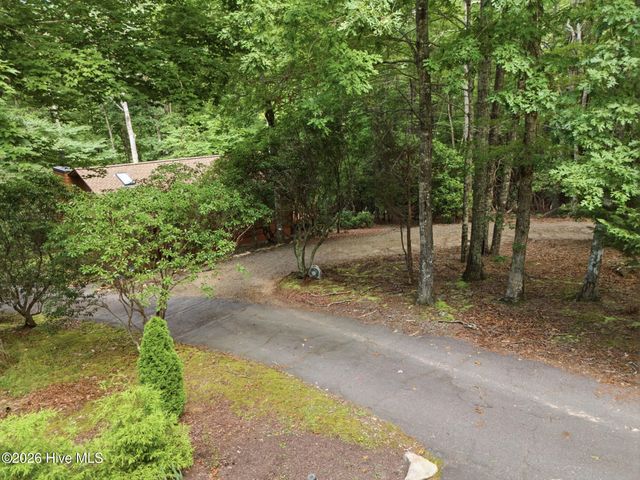 221 Chatto Loop, Murphy, NC 28906