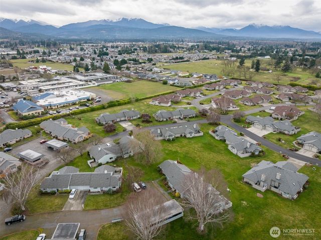 844 N Canterbury Court, Sequim, WA 98382