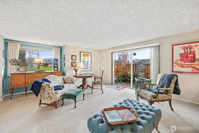 844 N Canterbury Court, Sequim, WA 98382