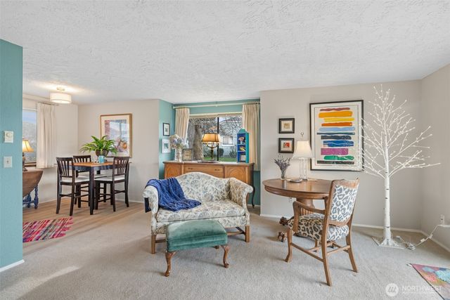 844 N Canterbury Court, Sequim, WA 98382