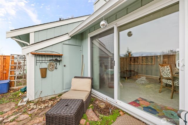 844 N Canterbury Court, Sequim, WA 98382