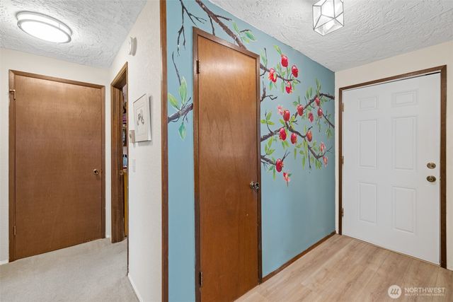 844 N Canterbury Court, Sequim, WA 98382