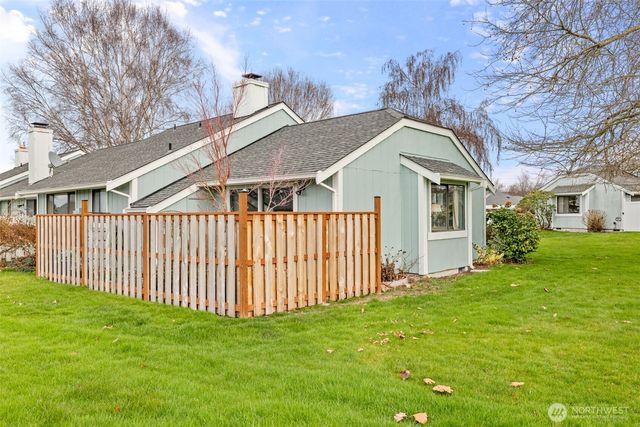 844 N Canterbury Court, Sequim, WA 98382