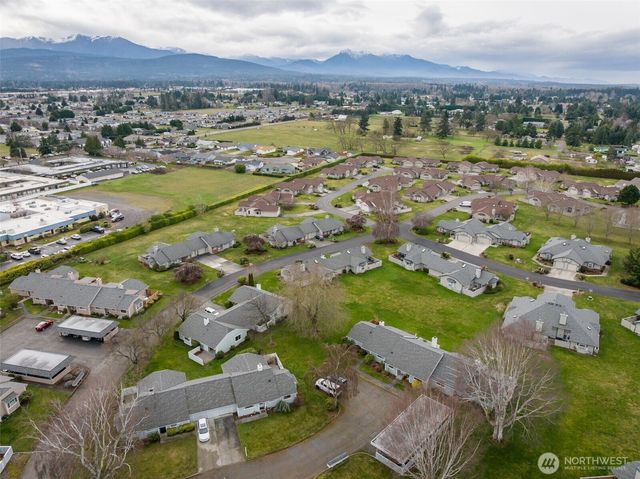 844 N Canterbury Court, Sequim, WA 98382