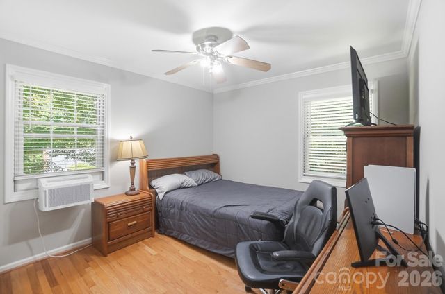 8616 Longbriar Drive, Charlotte, NC 28212