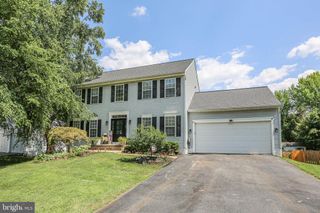 6806 LAKERIDGE DR, Fredericksburg, VA 22407