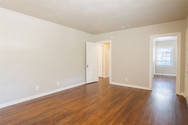 1558 W Shaw, Fort Worth, TX 76110