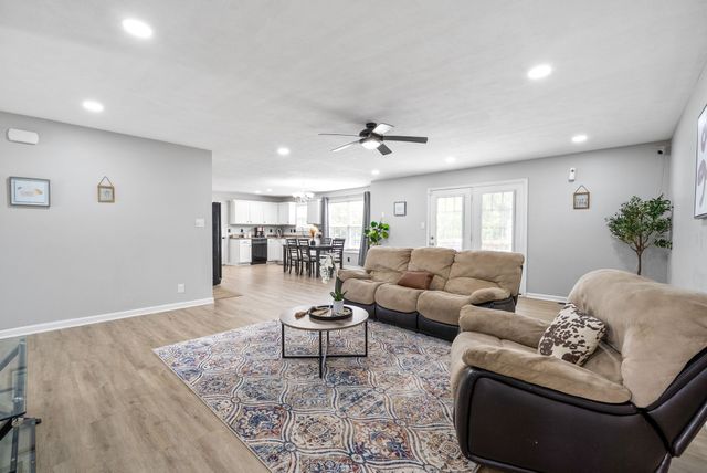 1556 Apache Way, Clarksville, TN 37042