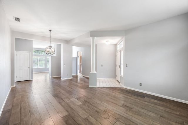 9349 Colliston Dr, Elk Grove, CA 95624