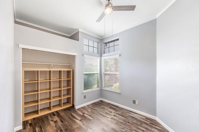 9349 Colliston Dr, Elk Grove, CA 95624