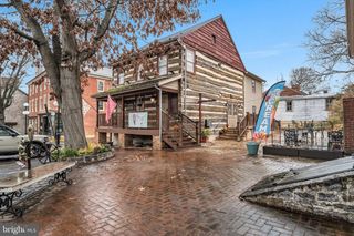 3 S MAIN STREET, Mercersburg, PA 17236