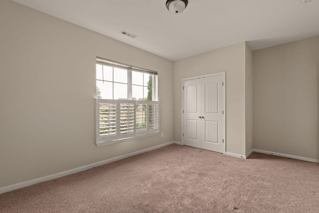 1068 Ambling Way, Gallatin, TN 37066