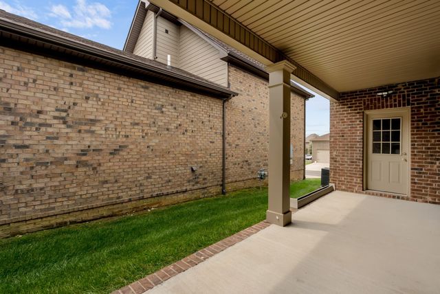 1068 Ambling Way, Gallatin, TN 37066