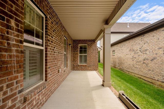 1068 Ambling Way, Gallatin, TN 37066
