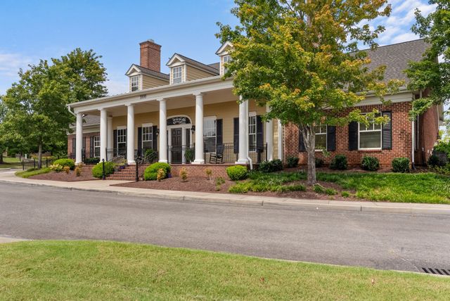 1068 Ambling Way, Gallatin, TN 37066