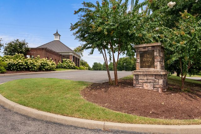 1068 Ambling Way, Gallatin, TN 37066