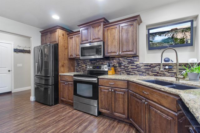 595 I B Perrine Rd, Twin Falls, ID 83301
