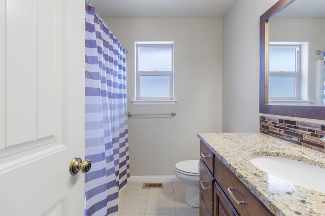 595 I B Perrine Rd, Twin Falls, ID 83301