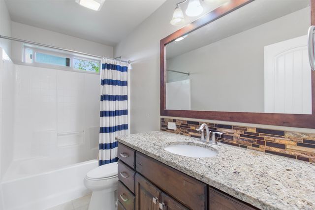 595 I B Perrine Rd, Twin Falls, ID 83301