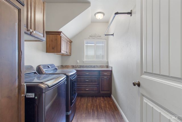 595 I B Perrine Rd, Twin Falls, ID 83301