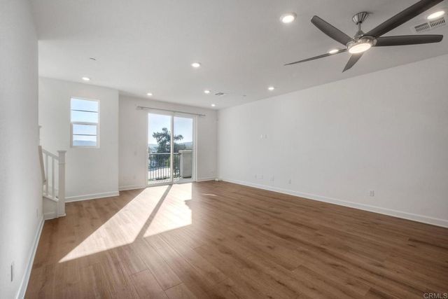 1222 Sunrise View 104, San Marcos, CA 92078