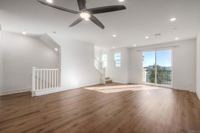 1222 Sunrise View 104, San Marcos, CA 92078