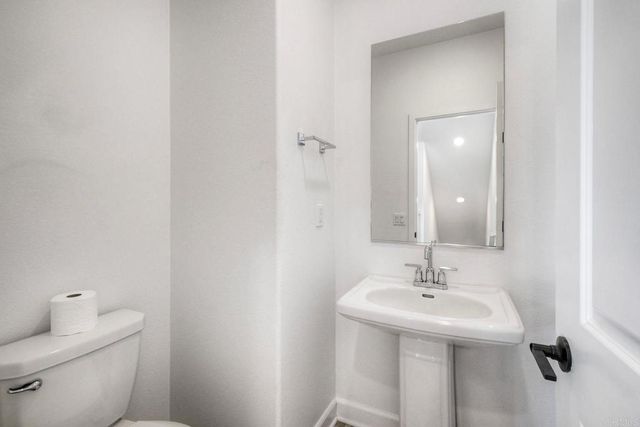 1222 Sunrise View 104, San Marcos, CA 92078