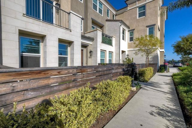 1222 Sunrise View 104, San Marcos, CA 92078