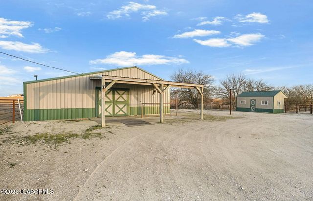 69985 US-50, Tipton, MO 65081