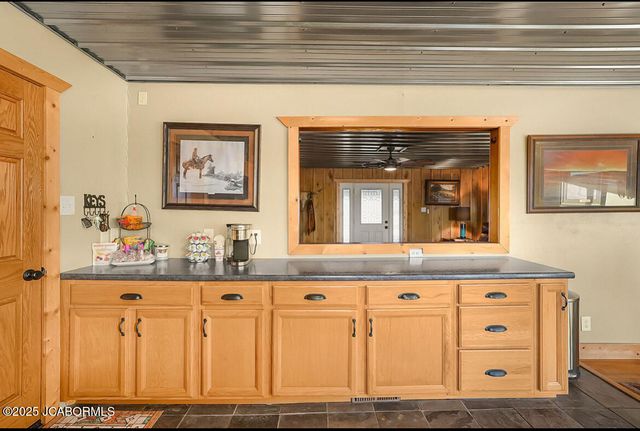 69985 US-50, Tipton, MO 65081