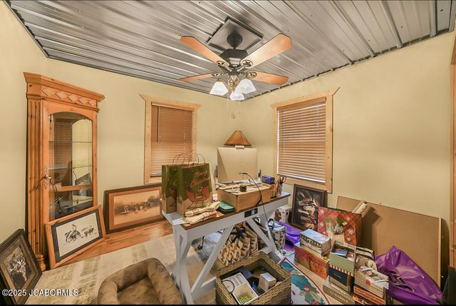 69985 US-50, Tipton, MO 65081