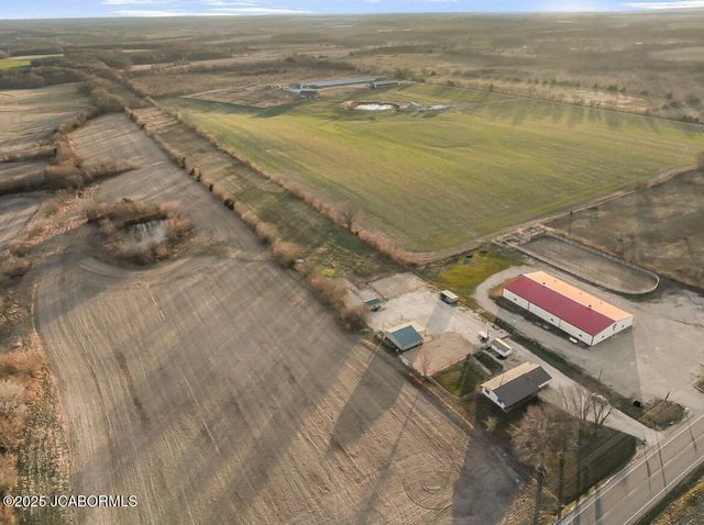 69985 US-50, Tipton, MO 65081