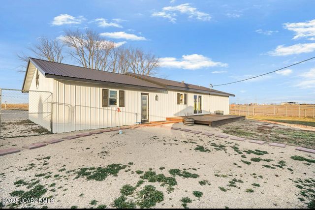 69985 US-50, Tipton, MO 65081