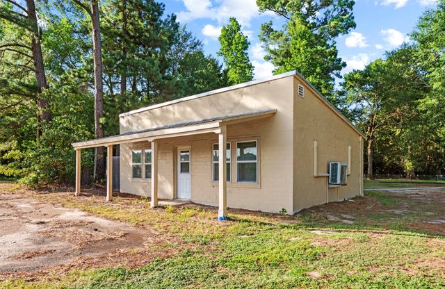 1104 W State Highway 154, Quitman, TX 75783