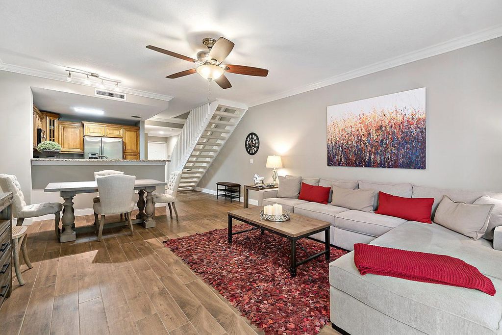 11765 Saint Andrews Place 105, Wellington, FL 33414