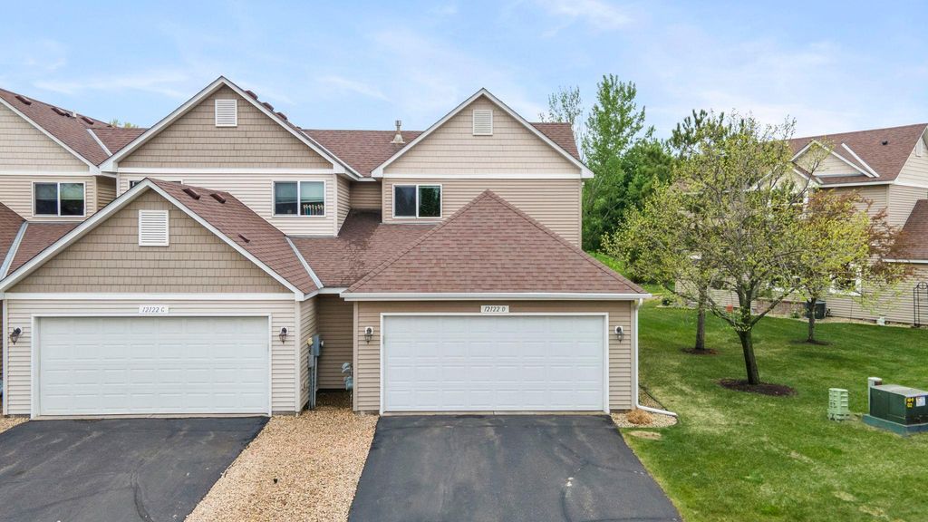 12122 Yancy Street NE D, Blaine, MN 55449